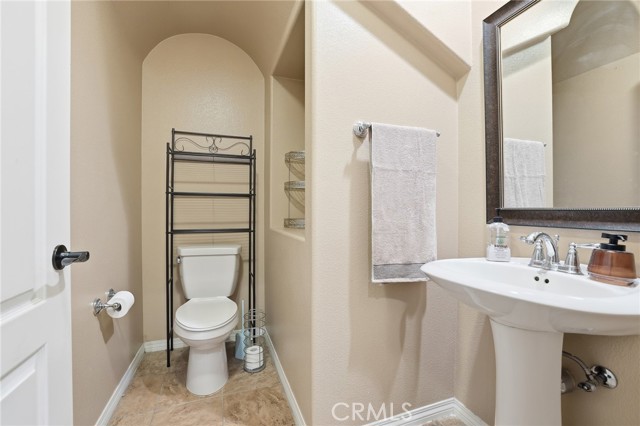 Detail Gallery Image 14 of 35 For 11379 Villa Del Sol, Pacoima,  CA 91331 - 4 Beds | 3 Baths