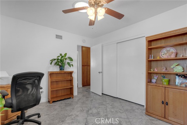 9945 Date Street, Fontana CA: https://media.crmls.org/medias/12df71fc-6001-4731-8991-12ed1c83d4f2.jpg