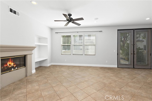 Detail Gallery Image 4 of 42 For 50 Sapphire, Irvine,  CA 92602 - 3 Beds | 2/1 Baths