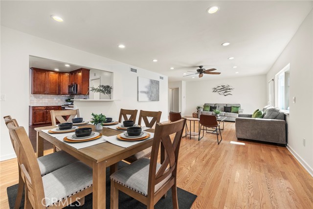 Detail Gallery Image 5 of 44 For 804 E Glenwood, Fullerton,  CA 92831 - 5 Beds | 3/1 Baths