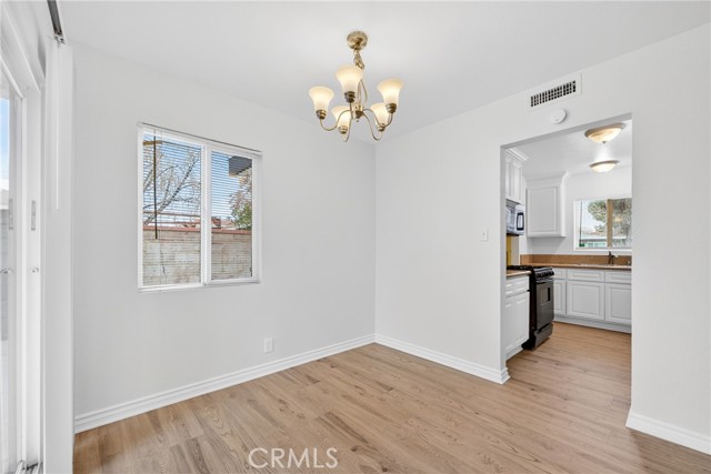 Detail Gallery Image 8 of 36 For 1329 Indian Sage, Lancaster,  CA 93534 - 3 Beds | 2 Baths