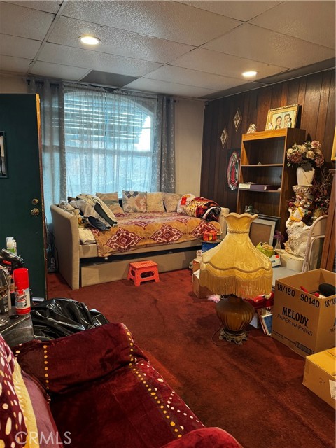 Detail Gallery Image 8 of 10 For 8453 Cypress, South Gate,  CA 90280 - 3 Beds | 1/1 Baths