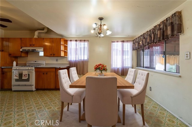 6532 Bonnie Vale Avenue, Pico Rivera CA: https://media.crmls.org/medias/12e0c2a8-da5a-4ea0-9411-c8958e5e01d2.jpg