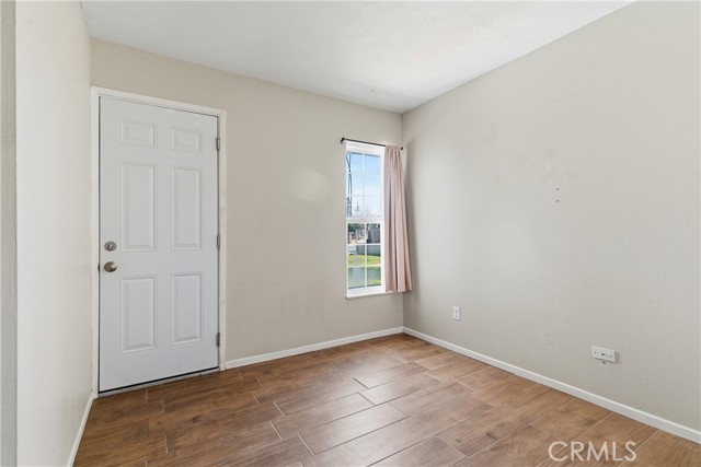 Detail Gallery Image 17 of 45 For 2024 Rushmore Dr, Barstow,  CA 92311 - 4 Beds | 1/1 Baths