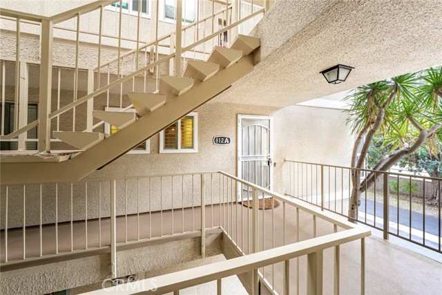 Detail Gallery Image 3 of 25 For 812 Ronda Mendoza, Laguna Woods,  CA 92637 - 2 Beds | 2 Baths