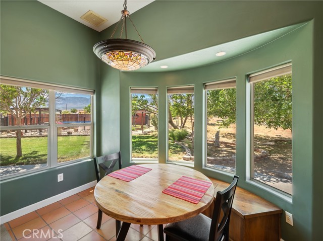 Detail Gallery Image 9 of 42 For 30573 Clark Rd, Lucerne Valley,  CA 92356 - 3 Beds | 2 Baths