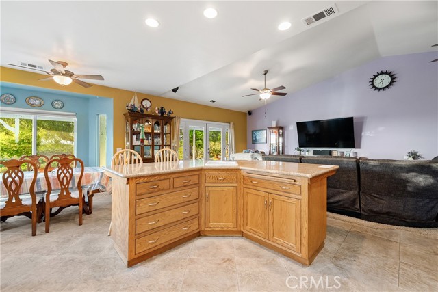 5015 Stagg Hill Place, Paso Robles CA: https://media.crmls.org/medias/12e26a36-97dd-41d6-a99b-8430b6d48ecc.jpg