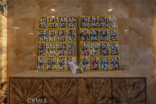 2525 Ocean Boulevard, Corona del Mar CA: https://media.crmls.org/medias/12e28920-53da-41a5-b437-857ab30d787d.jpg