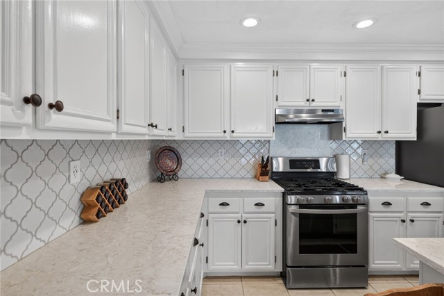 Detail Gallery Image 33 of 75 For 28322 Corte Ocaso, Temecula,  CA 92592 - 5 Beds | 3 Baths