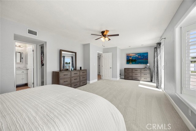 Image 13 of 43 For 17776 Buena Vista Avenue
