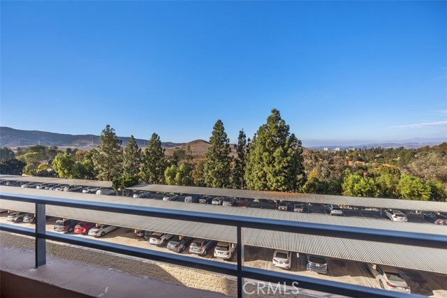 Detail Gallery Image 25 of 32 For 24055 Paseo Del Lago #303,  Laguna Woods,  CA 92637 - 2 Beds | 2 Baths