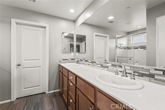 Detail Gallery Image 19 of 30 For 3511 Kings Canyon Dr, Oxnard,  CA 93036 - 3 Beds | 2/1 Baths