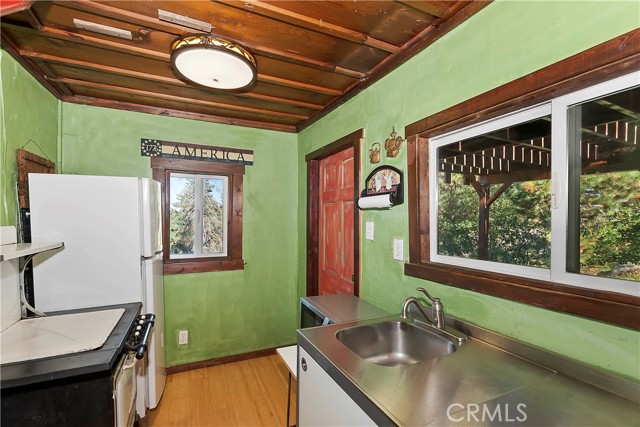 Detail Gallery Image 18 of 40 For 25451 Mid Ln, Twin Peaks,  CA 92325 - 3 Beds | 2 Baths