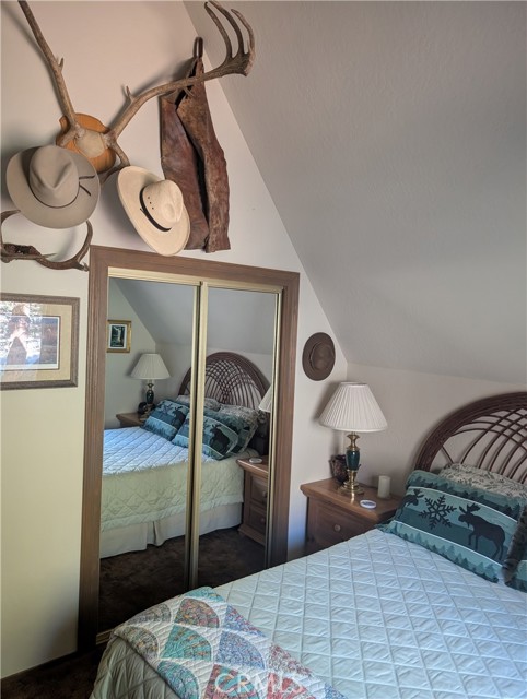 Detail Gallery Image 22 of 44 For 31 Matterhorn Dr, Bridgeport,  CA 93517 - 3 Beds | 2 Baths