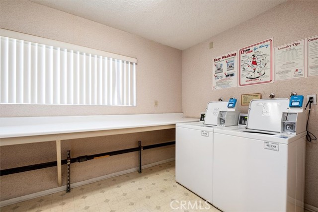 Detail Gallery Image 18 of 19 For 4487 Colbath #101,  Sherman Oaks,  CA 91423 - 1 Beds | 1 Baths