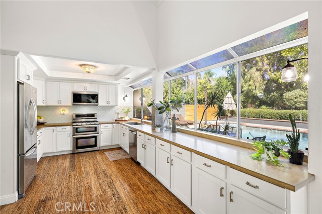 Detail Gallery Image 17 of 39 For 21072 Cimmaron Ln, Trabuco Canyon,  CA 92679 - 4 Beds | 3 Baths