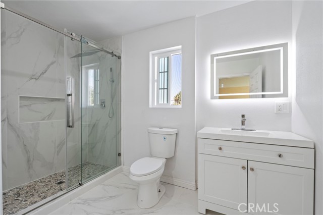 Detail Gallery Image 17 of 43 For 16511 Halsey, Granada Hills,  CA 91344 - 5 Beds | 3 Baths