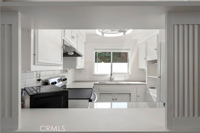 Front Image Thumbnail for CRNP26205425