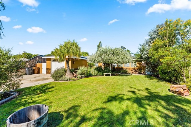 Detail Gallery Image 2 of 29 For 2009 W Oak, Fullerton,  CA 92833 - 3 Beds | 2 Baths