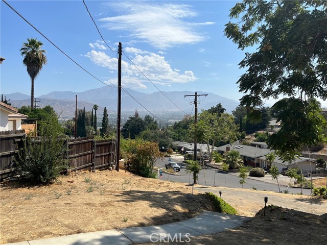 12e8942b 65fd 4168 9f61 F86a3578ba3d