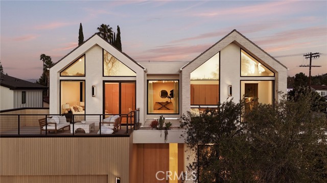 Detail Gallery Image 39 of 46 For 5004 Enfield, Encino,  CA 91316 - 5 Beds | 6 Baths