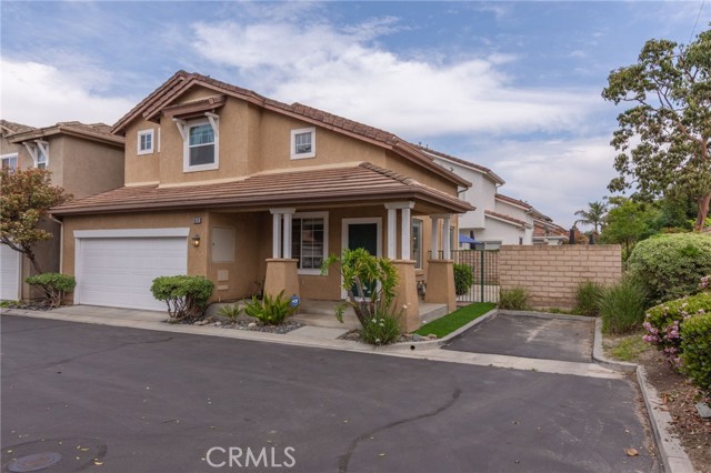 Detail Gallery Image 1 of 32 For 1654 Rush Haven Way, Simi Valley,  CA 93065 - 3 Beds | 2/1 Baths