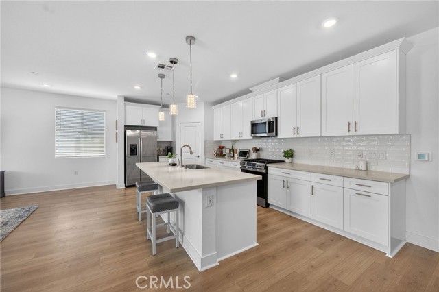 Detail Gallery Image 11 of 53 For 33134 Celadon Ave, Winchester,  CA 92596 - 3 Beds | 2/1 Baths