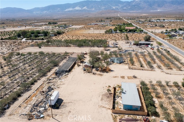 Detail Gallery Image 24 of 45 For 10925 Post Office Rd a/B,  Lucerne Valley,  CA 92356 - 3 Beds | 2/1 Baths