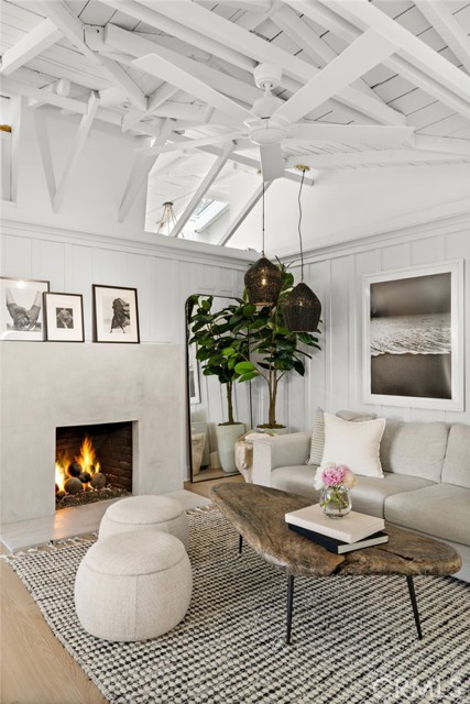 592 Bluebird Canyon Drive, Laguna Beach, California 92651, 3 Bedrooms Bedrooms, ,3 BathroomsBathrooms,Residential Lease,For Rent,592 Bluebird Canyon Drive,CRLG25084326