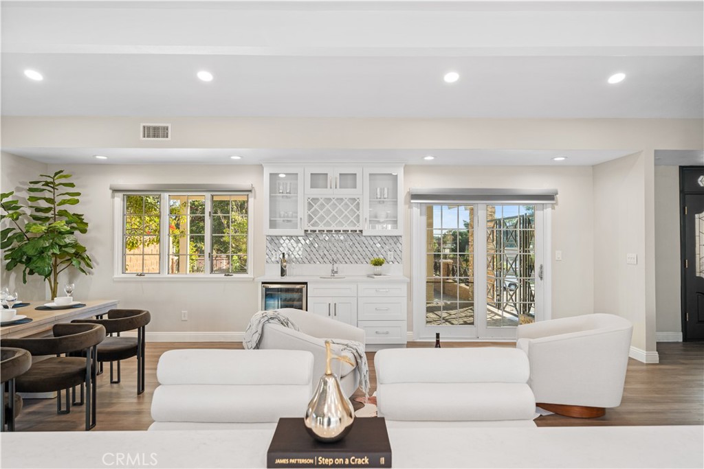 MLS #WS25246794 image #12