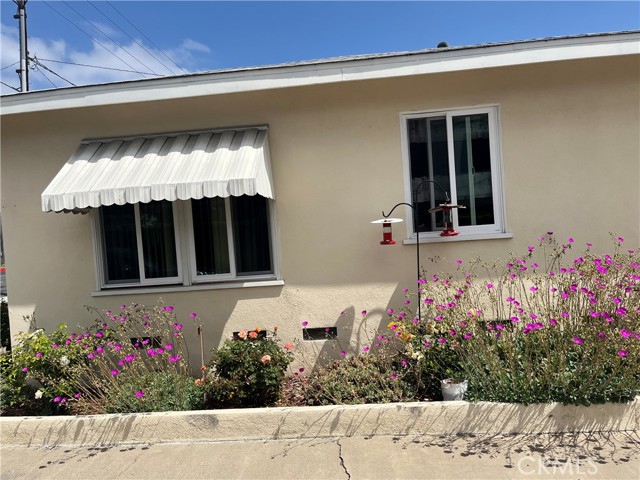 14782 Holt Avenue, Tustin CA: https://media.crmls.org/medias/12eda371-5ba7-4b71-bf39-3125b6752f7f.jpg