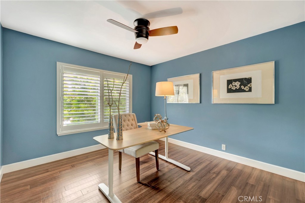 MLS #OC25183386 img 23