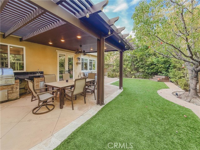 3368 Corte Levanto, Costa Mesa CA: https://media.crmls.org/medias/12eed4c5-33af-4ea0-af6c-f5be85583c61.jpg