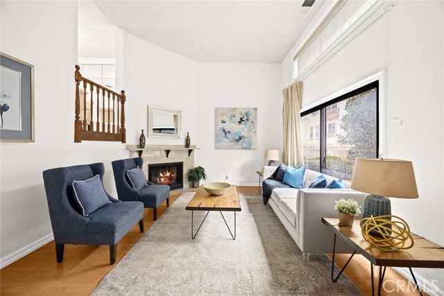 Detail Gallery Image 11 of 14 For 1006 Arcadia Ave #D,  Arcadia,  CA 91007 - 2 Beds | 3 Baths