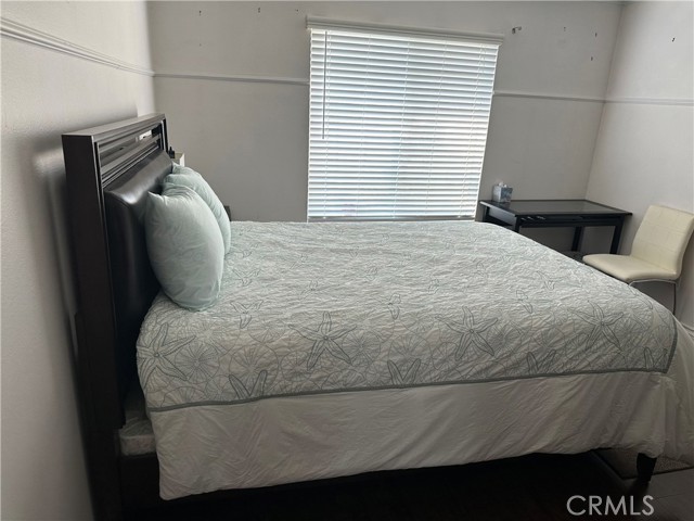 20159 Majestic Dr., Apple Valley CA: https://media.crmls.org/medias/12ef7fc8-162e-4522-9454-ee99e66ee6f3.jpg