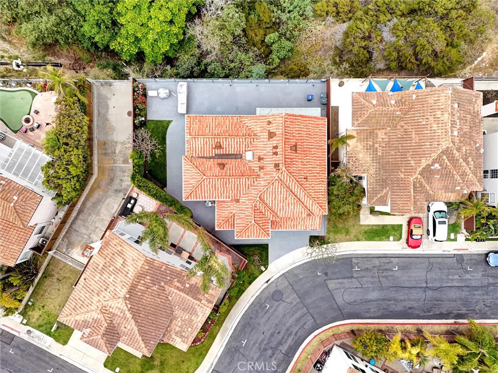 https://media.crmls.org/medias/12efd445-d285-45e9-90cc-7b129561321c.jpg?preset=X-Large