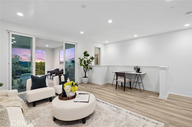 118 Modjeska, Irvine CA: https://media.crmls.org/medias/12f05f9a-1879-4c4c-988e-1b853cf1df8a.jpg
