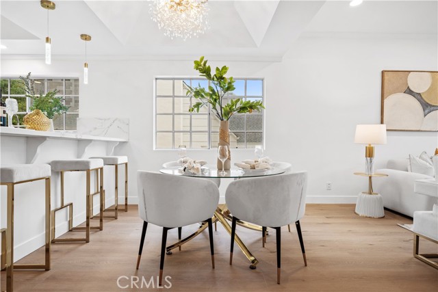 Detail Gallery Image 38 of 53 For 10475 Ashton Avenue Ave #301,  Los Angeles,  CA 90024 - 2 Beds | 3 Baths