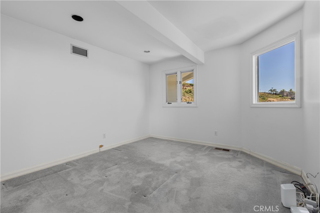 MLS #OC26092439 image #28