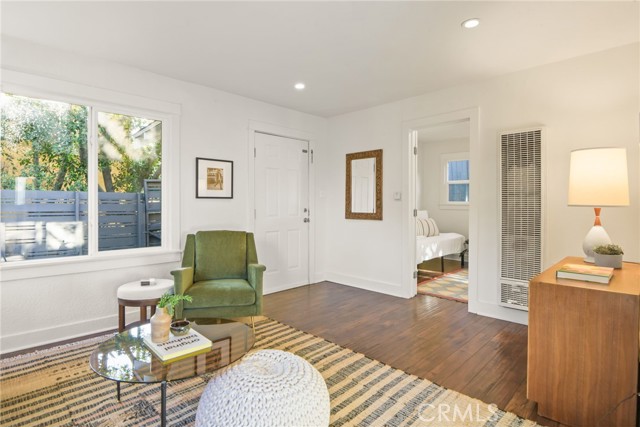 Detail Gallery Image 7 of 27 For 3908 Edison Walk, Los Angeles,  CA 90032 - 2 Beds | 2 Baths