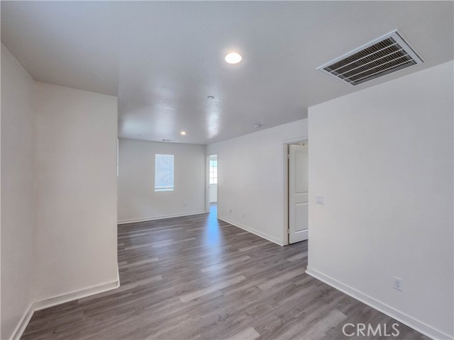 Detail Gallery Image 21 of 69 For 27377 Caprock Way, Moreno Valley,  CA 92555 - 3 Beds | 2/1 Baths