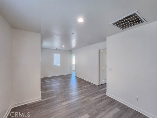 Detail Gallery Image 21 of 69 For 27377 Caprock Way, Moreno Valley,  CA 92555 - 3 Beds | 2/1 Baths