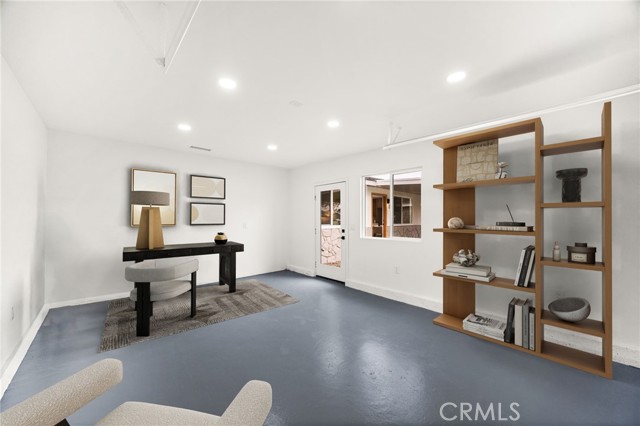 2124 W Flower Avenue, Fullerton CA: https://media.crmls.org/medias/12f5d21f-5644-40d9-95ca-507125f1162a.jpg