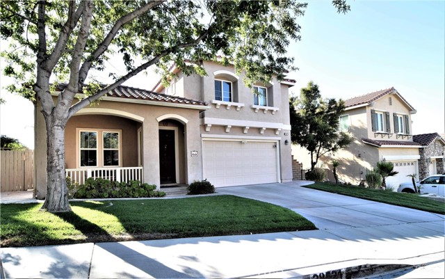 Detail Gallery Image 8 of 34 For 28521 Meadow Heights Ct, Canyon Country,  CA 91387 - 5 Beds | 3 Baths