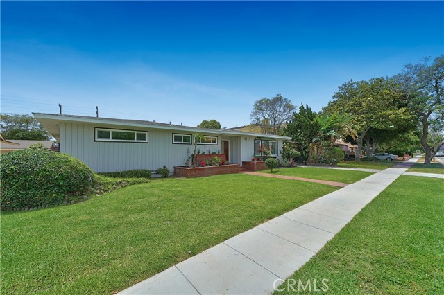 4410 Cerritos Ave, Long Beach, CA 90807