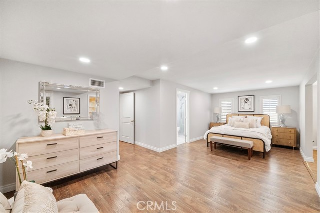Detail Gallery Image 23 of 38 For 9181 Sherry Cir, Huntington Beach,  CA 92646 - 4 Beds | 2 Baths