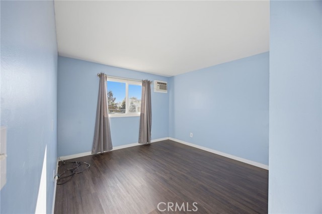 Detail Gallery Image 24 of 38 For 4975 Loris St, San Diego,  CA 92105 - 3 Beds | 2 Baths