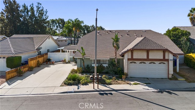 Detail Gallery Image 4 of 25 For 12433 Ironbark Dr, Rancho Cucamonga,  CA 91739 - 3 Beds | 1 Baths