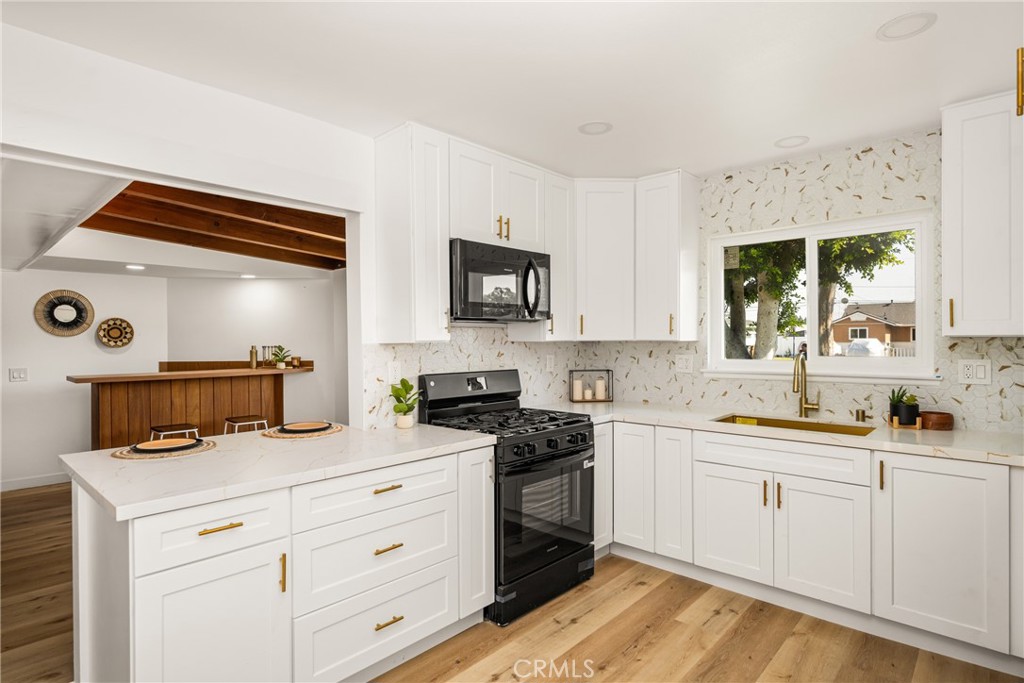 12fb11d4 00f6 4e52 B9c5 Bace9630eff1