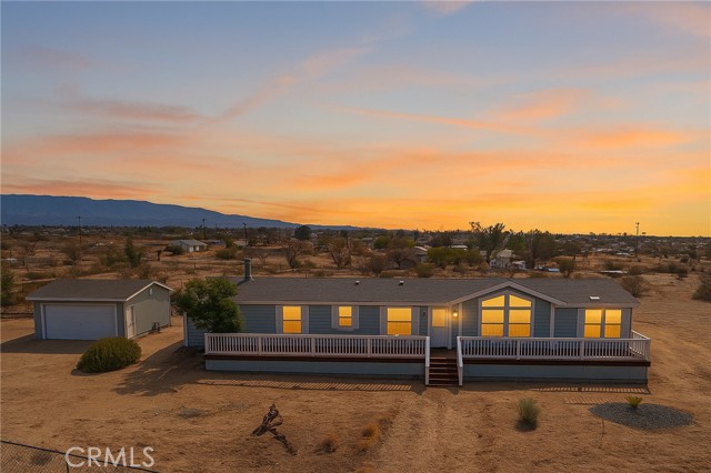 Detail Gallery Image 1 of 51 For 12172 Ailanthus Rd, Phelan,  CA 92371 - 4 Beds | 3 Baths